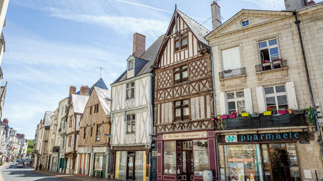 Angers, the history of La Doutre district