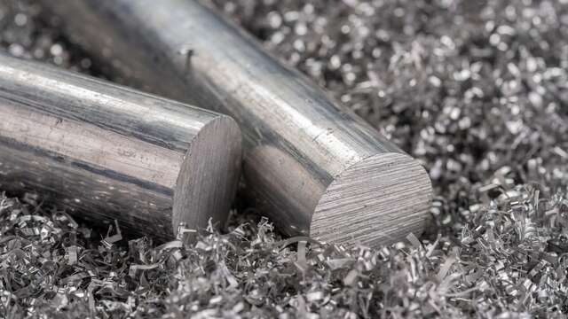 À l'intérieur d'une usine d'aluminium ! – Monsieur Bidouille