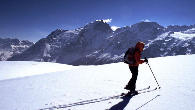 ski touring trip with ESF expert level