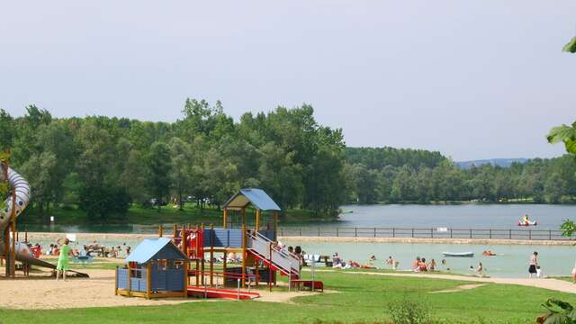 Base de loisirs du Lac de Cormoranche