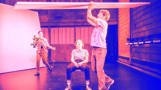 Théâtre : Dialogue avec ce qui se passe