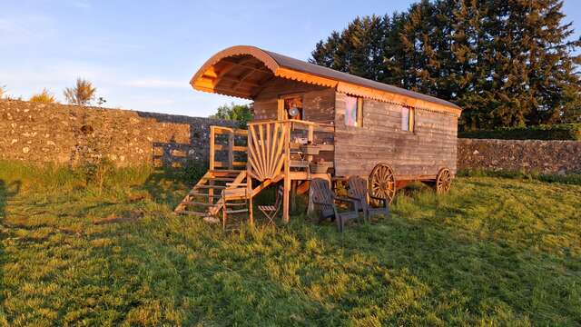 La roulotte du château du Mazel