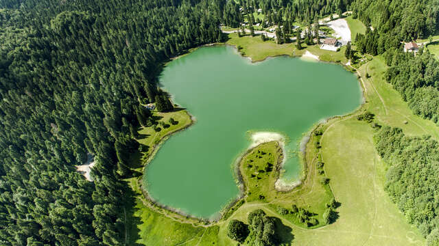 Lac Genin et ses tourbières