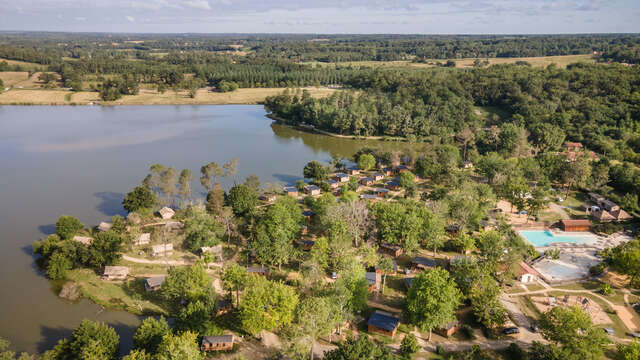 Camping Huttopia Lac de l'Uby