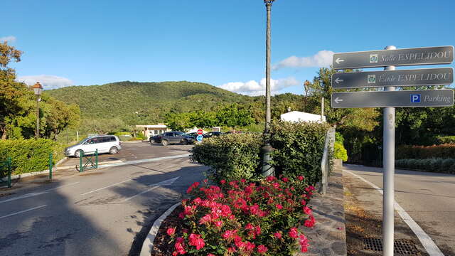 Parking de l'Espélidou