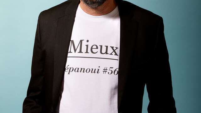 Alexis Hk, tournée Bobo Playground