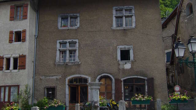 Taninges historique