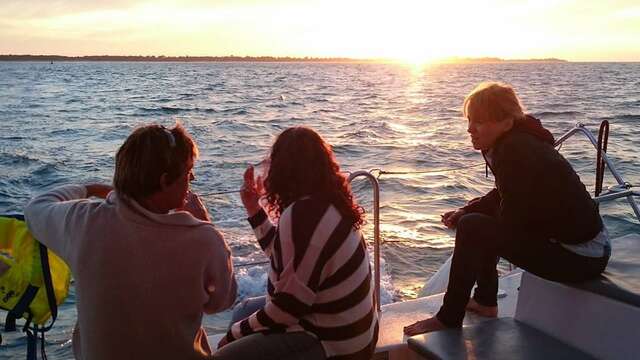 Balade en catamaran 2h pour admirer le coucher du soleil par Dream'On