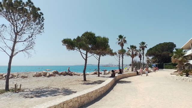 Promenade Baie des Anges