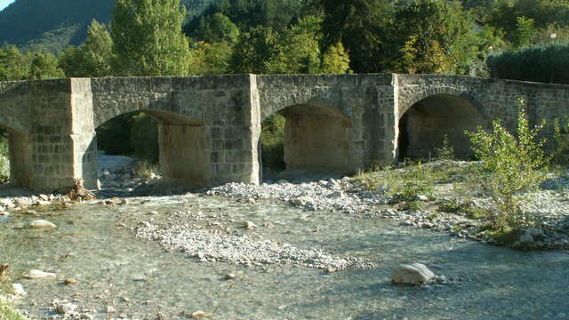 Pont de la Vaïre