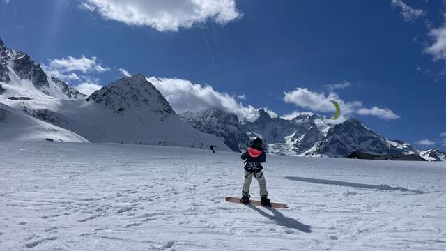 Snowkite au col du Lautaret - École Wayra