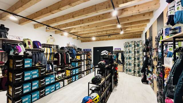 A Bloc de Grimpe - The Shop