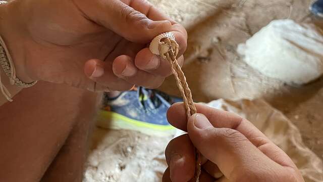 Vacances de Printemps à la Préhistoire : Atelier Parure