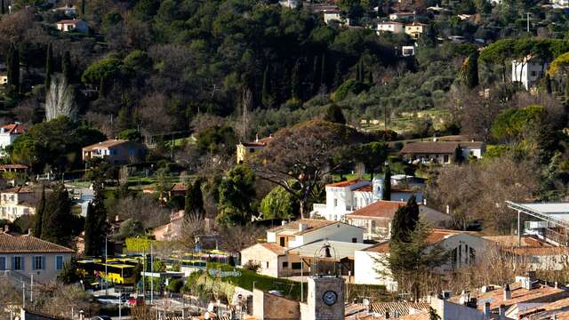 Exposition sur le thème du masque avec l’AHPSA
