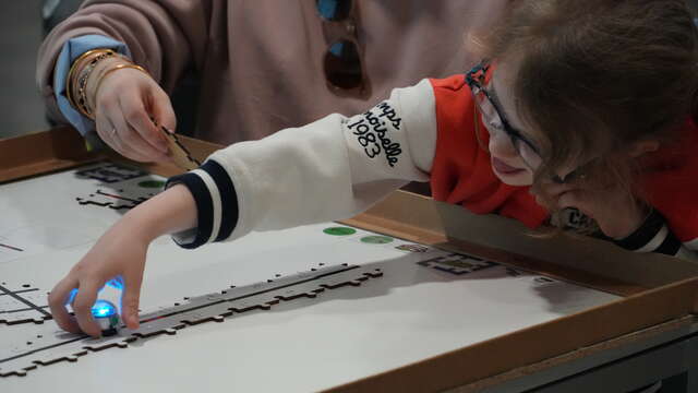 Atelier Ozobot, le robot suiveur de ligne