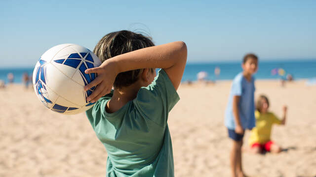 Sport à la plage encadré