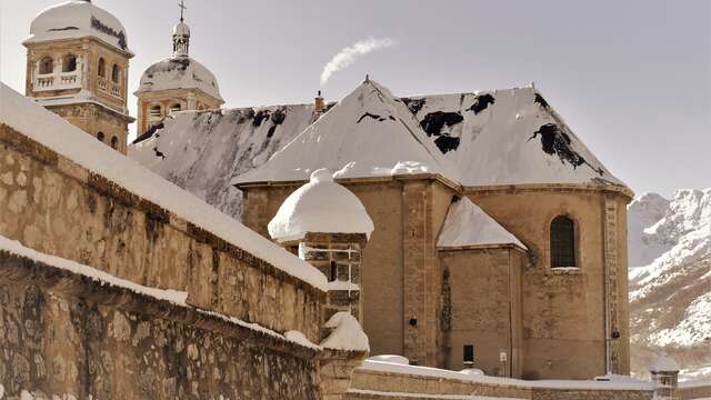 Collégiale Notre-Dame-et-Saint-Nicolas