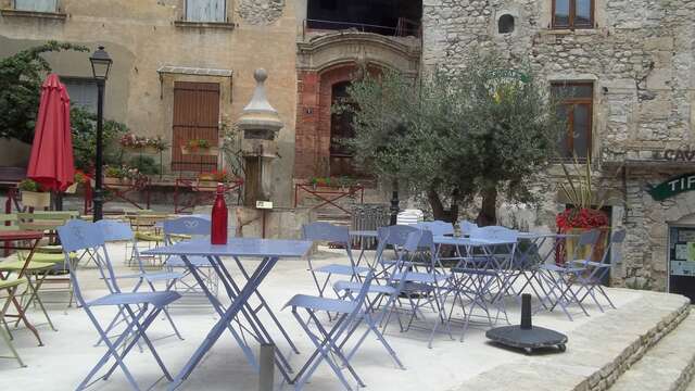 La Place Notre Dame d'Anduze