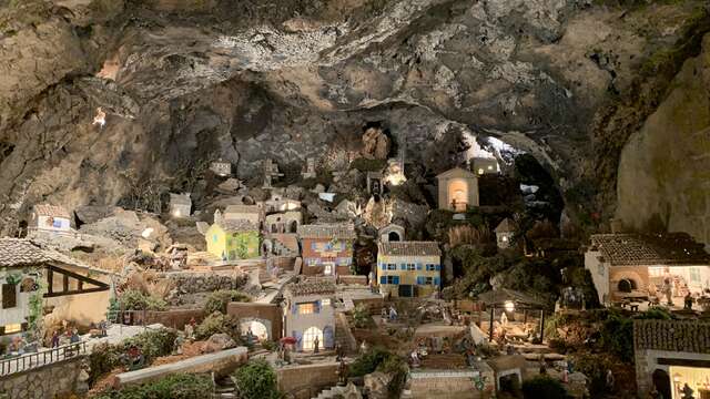 Village miniature