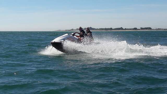 Nautical activities at Ré Glisse - Groups and businesses