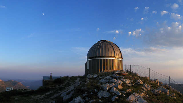 Refuge de l'observatoire astronomique du Mont Chiran