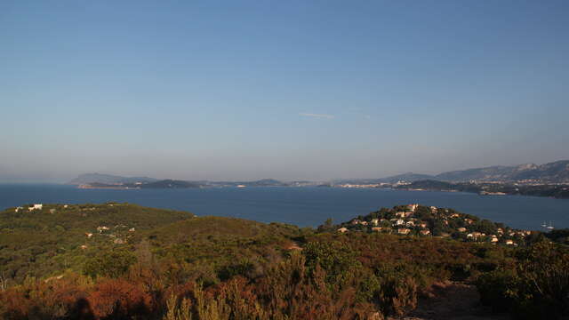 A la découverte du massif de la Colle Noire