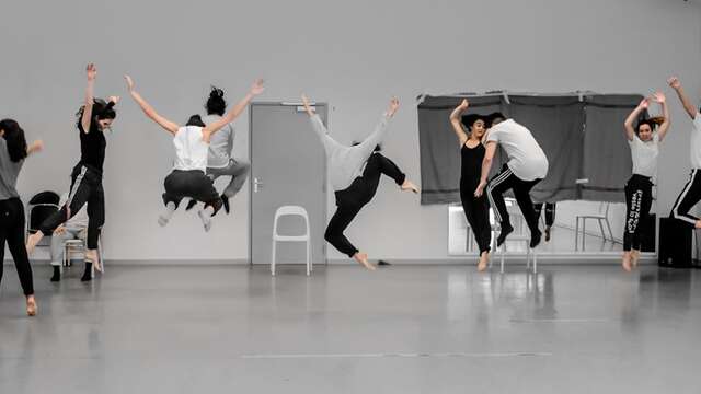 À propos d'Amour – Atelier de danse Hip-Hop