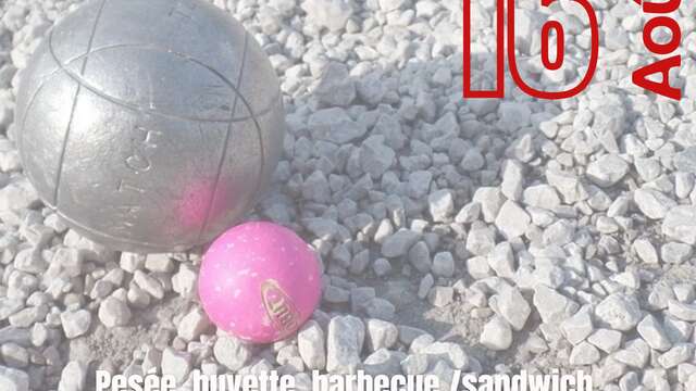 Concours de pétanque organisé par le club des jeunes