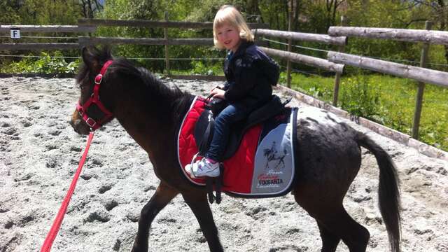 Short breaks or weekend horse-riding excursions