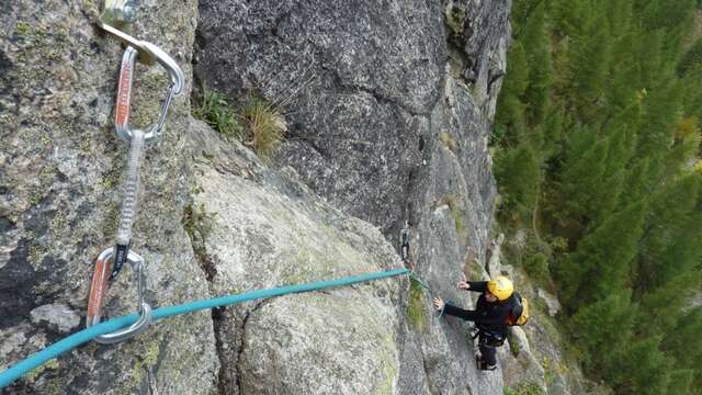 Bureau des guides (mountain guides)