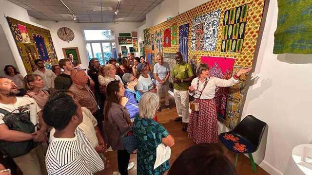 Visite guidée de l'exposition temporaire "Africa Pop"