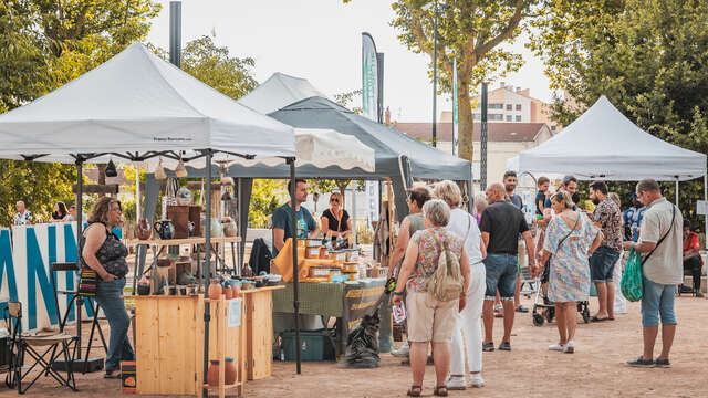 Marché nocturne