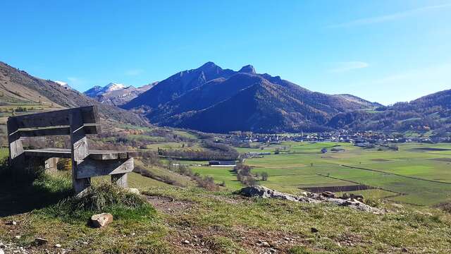 Le grand tour de St-Léger-les-Mélèzes - Olivier Bonnemaison