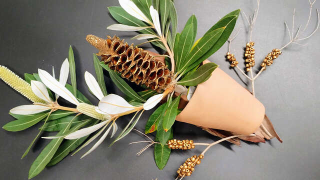 Créer un centre de table de Noël à la feuille d'or