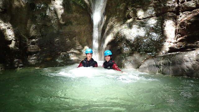 Canyoning thrills: duration 2h30 - Angon