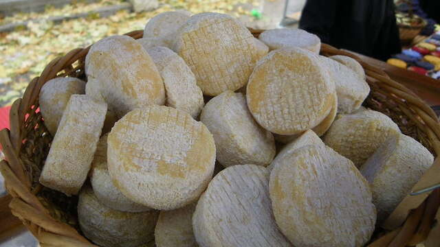Les p'tits marchés de La Bâtie Montsaléon