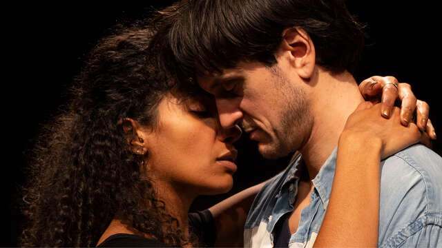 Théâtre : "Kiss • Le Renard"