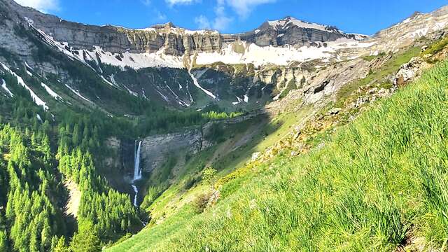 Le refuge du Tourond et le tour de Planure - Olivier Bonnemaison