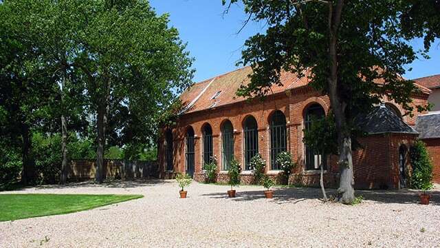 Salle à louer - L'Orangerie du Château du Bourg