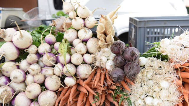 Marché Place de la Victoire