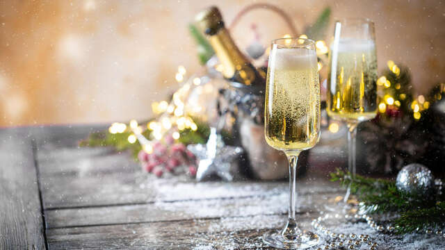 Dégustation de bulles de Noël à La P'tite Cave
