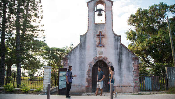 Noumea Historic and Cultural Tour - Arc en Ciel Services