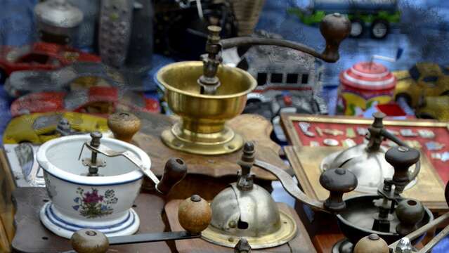 Vide grenier: Les Puces des Berges du Caramy (40-50 exposants)