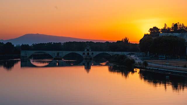 Visite matinale du Pont Saint-Bénezet