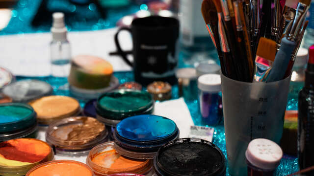 Laboratorio di trucco natalizio