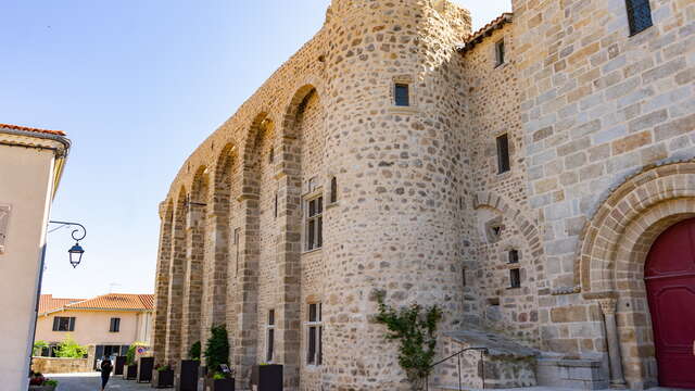 Champdieu, village de caractère