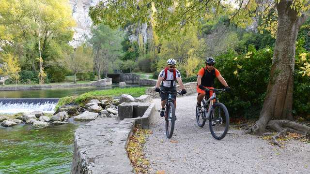 Grande traversée du Vaucluse en VTT - Etape 6 - De Fontaine-de-Vaucluse à Mérindol