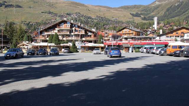 Parking de l'Ermitage