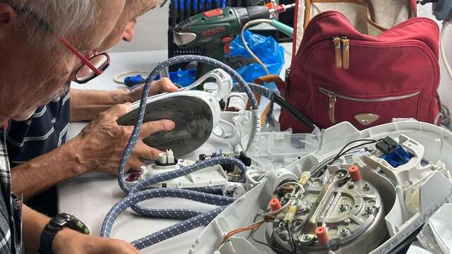 SERD - Réparation de vos appareils électriques dans les Repair Café éphémère à Le Champ-près-Froges