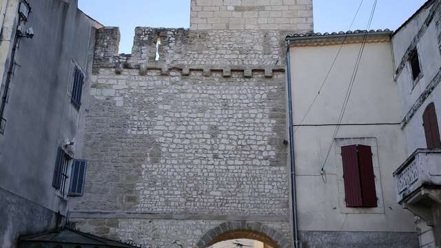 Porte des Moulins ou de l'Horloge